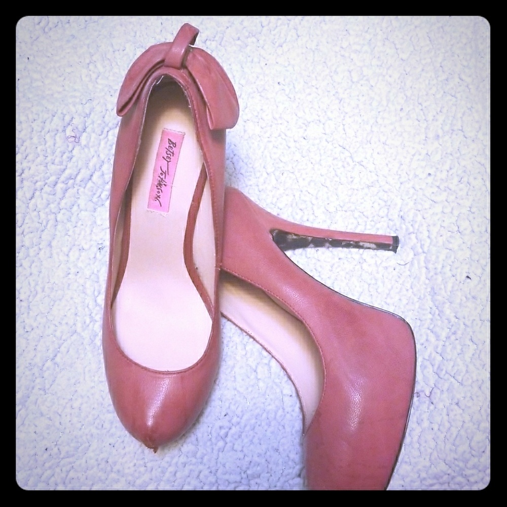 Red shoes